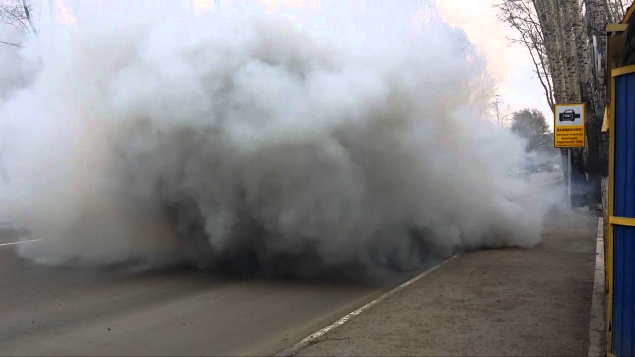 Причины дыма из мтз: почему трактор дымит белым, черным, синим или сизым дымом, пошаговое руководство