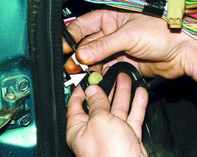 Как поменять ручку открывания капота на приоре – авто журнал инкам авто