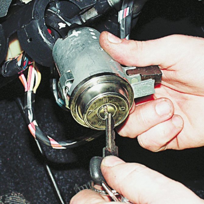 Как проверить катушку зажигания в автомобиле